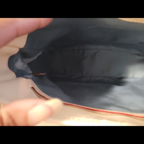 Dooney & Bourke Slim Feedbag Crossbody - Picture 8 of 11